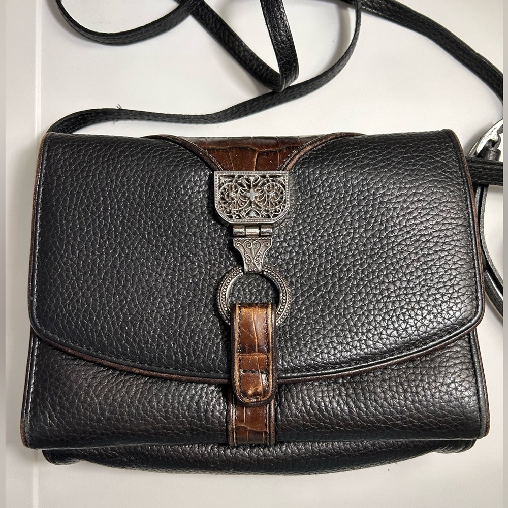 Brighton Nepal Organizer/Crossbody